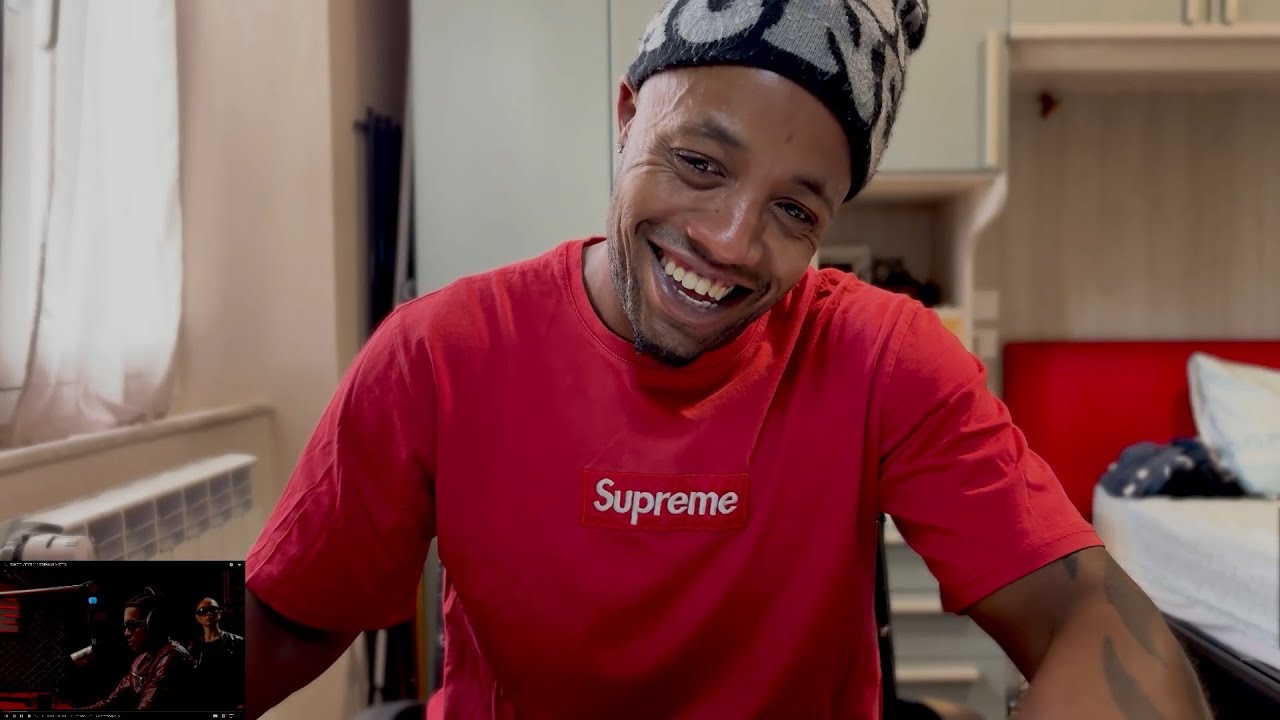 ONE TAKE FANETO-REACTION