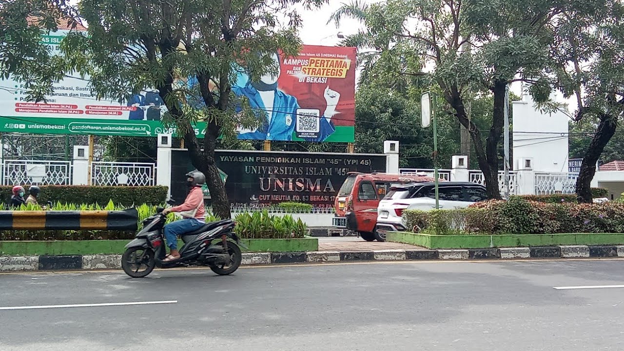 Kampus Unisma Jl Cut Mutia Margahayu kec Bekasi Timur Bekasi 22025