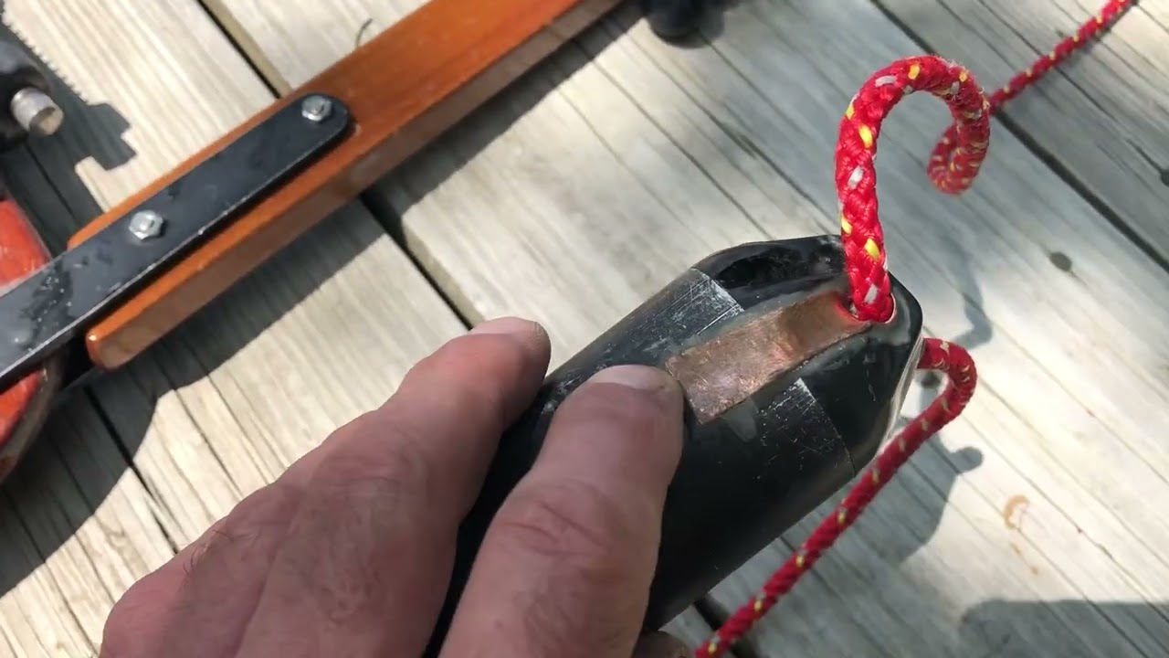 Fix Zuma sailboat Masthead Sleeve and Tiller worn out and damaged mast head Henry de Groh
