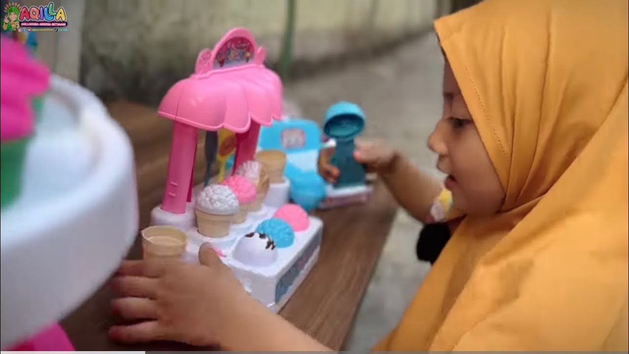 DRAMA AQILA JADI PENJUAL ES KRIM DAN LOLIPOP