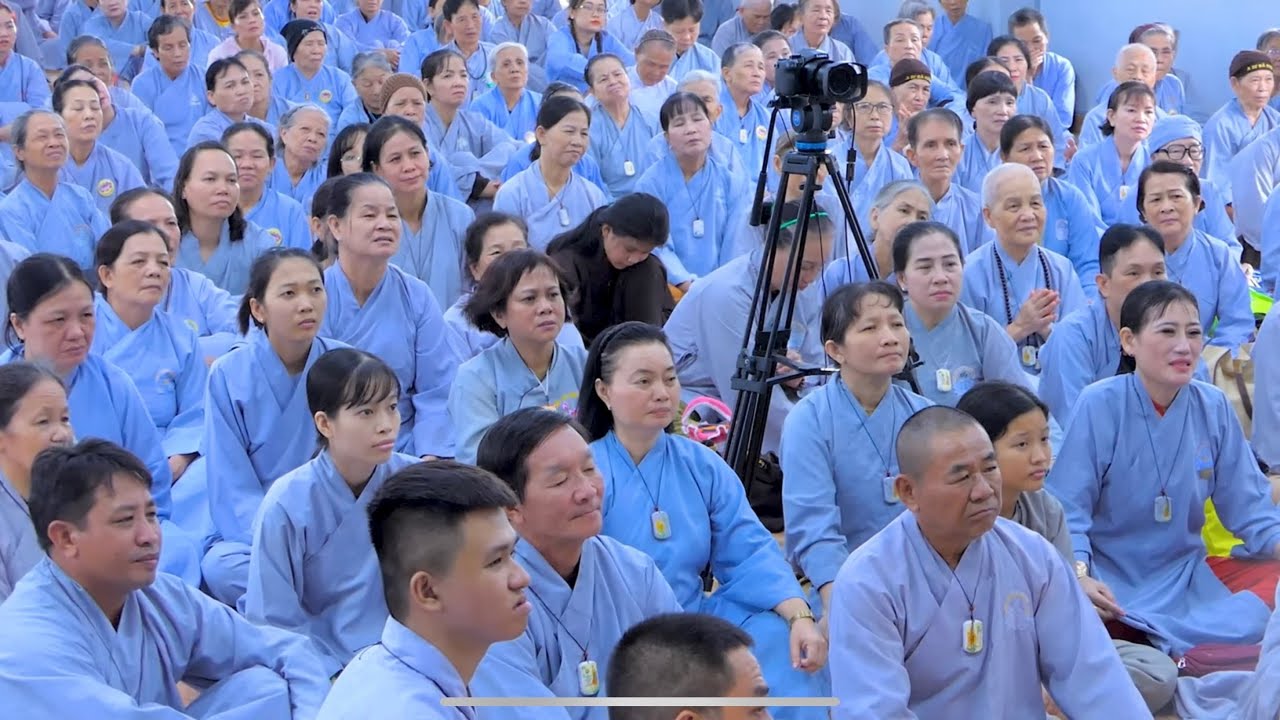 SÁT SANH CÒN ĂN THỊT CÓ THỜ ĐƯỢC PHẬT BỒ TÁT TRONG NHÀ HAY KHÔNG