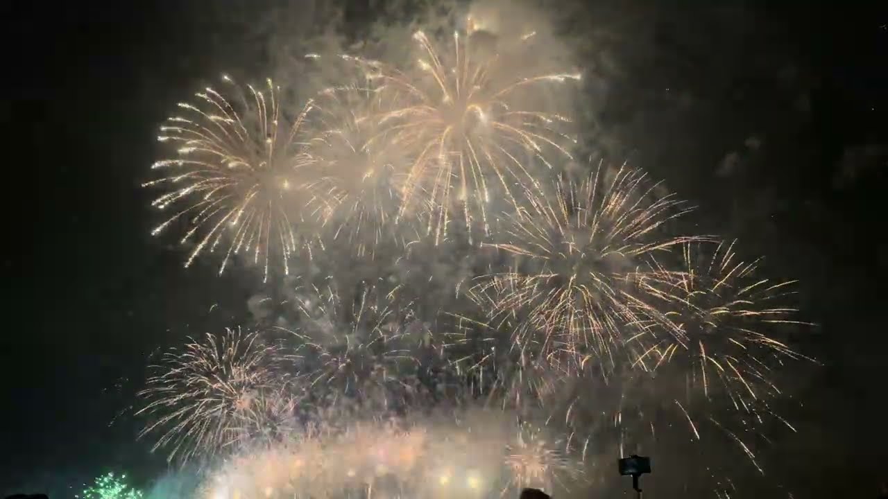 大甲媽祖繞境.2026的繞境快到了，先來回顧去年的煙火盛況.(下)