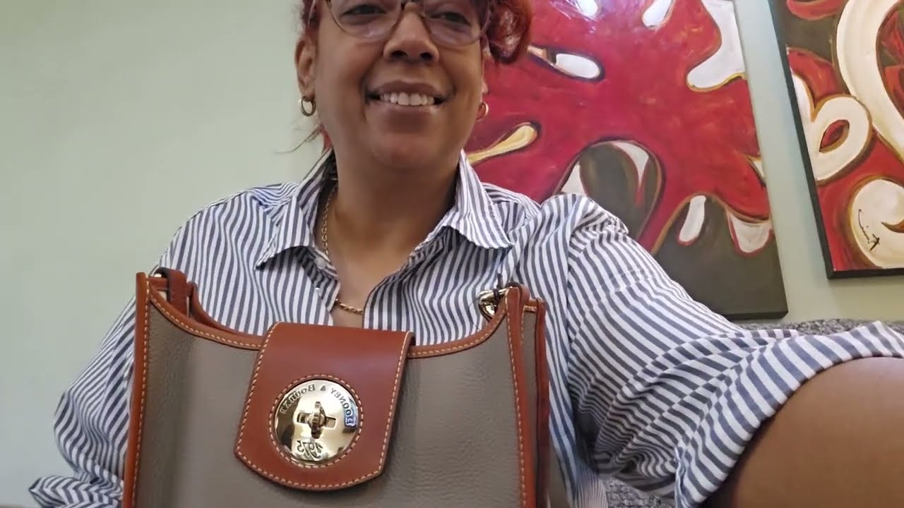 Dooney 🦆 Bourke  Spring 🌺 Sale Reveals #Dooneytote #Dooneymessenger28