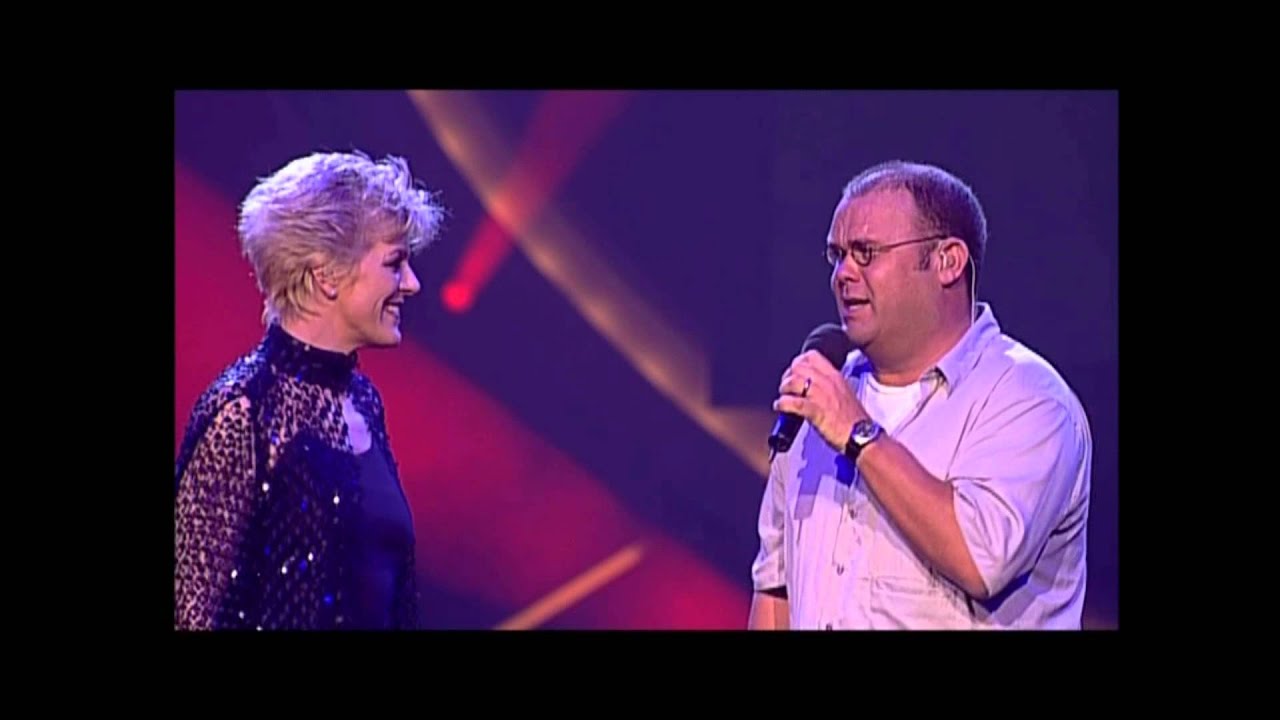 Simone kleinsma & Paul de Leeuw   Zonder jou live in ahoy