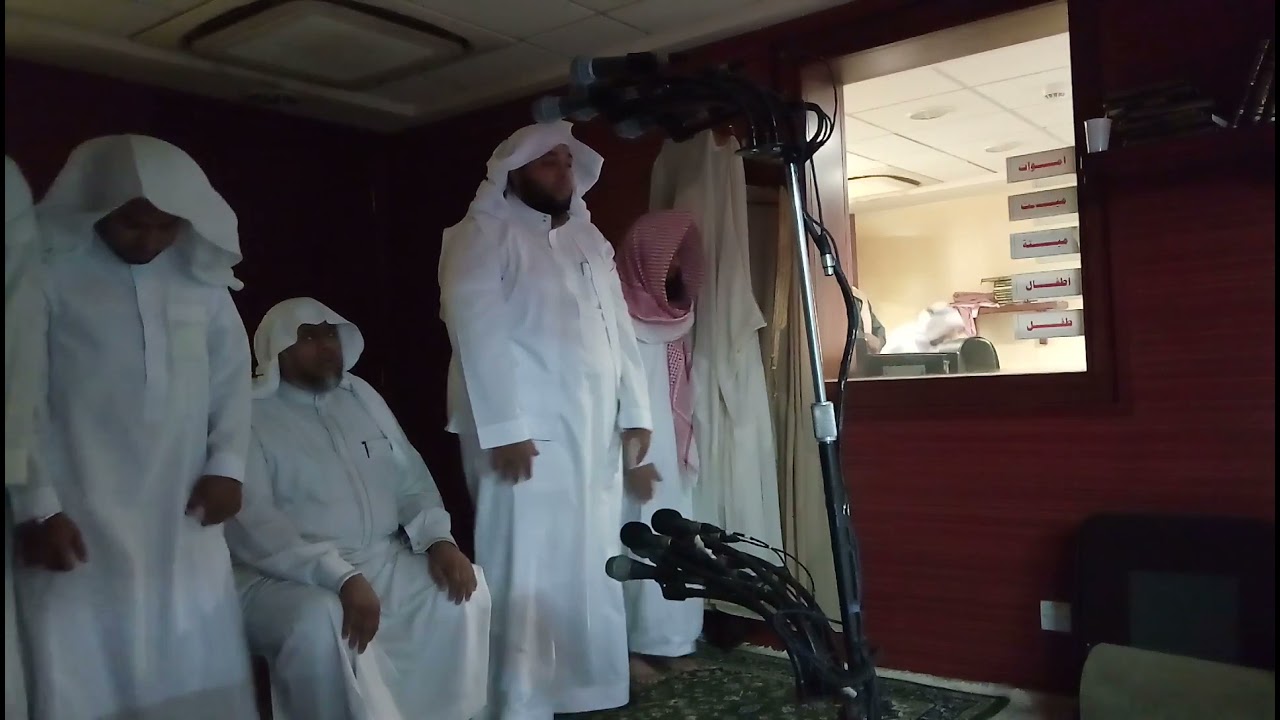 تبليغ مرئي من داخل المكبرية للشيخ نايف فيدة من صلاة العشاء بتاريخ 18 جمادى الأولى 1438 من تصويري