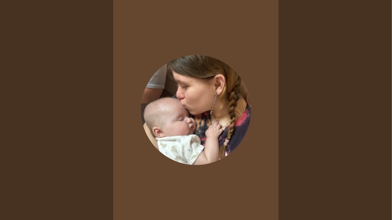 Lyla & mommy is live!