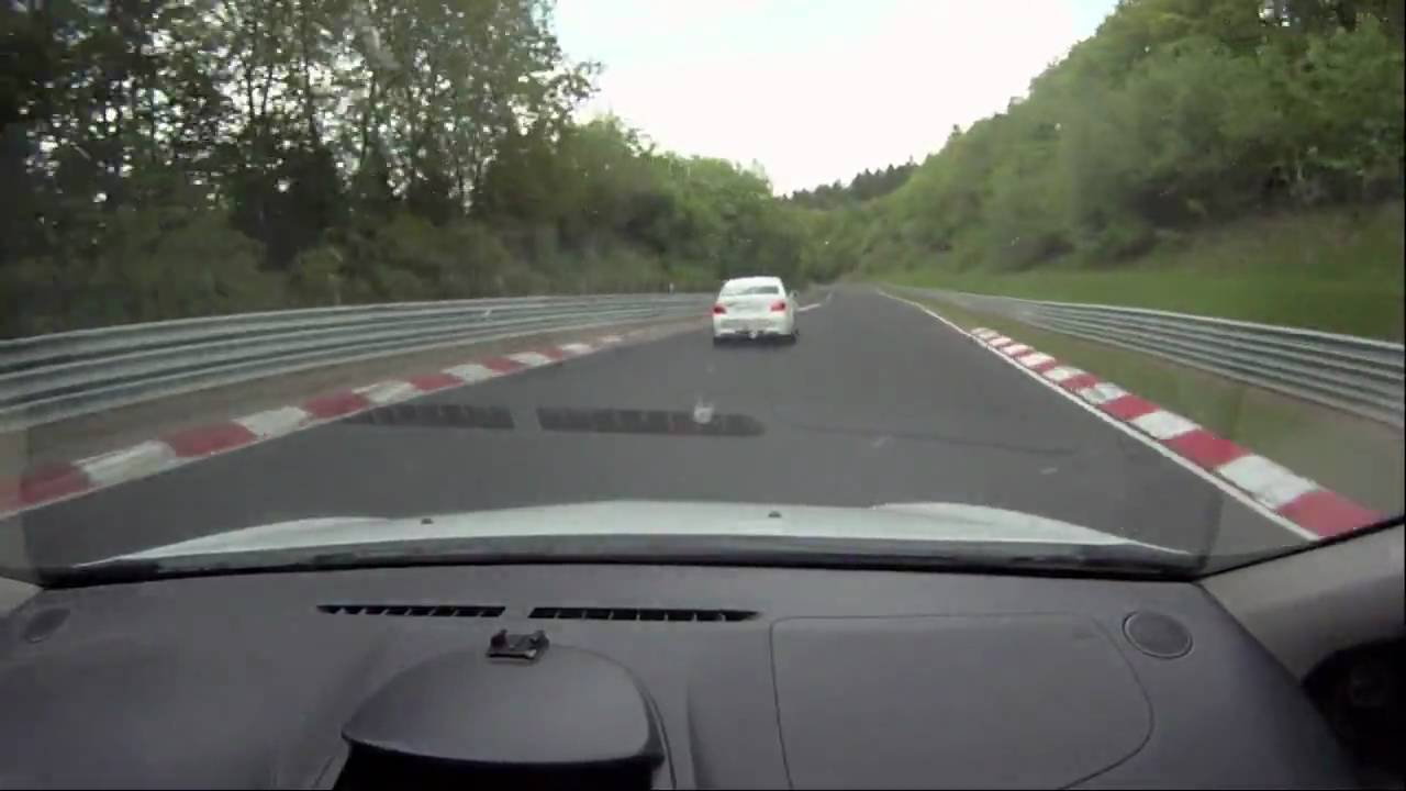 Clio RS Cup 200 vs. Ringtaxi - Nürburgring Nordschleife - GoPro HD - t-low