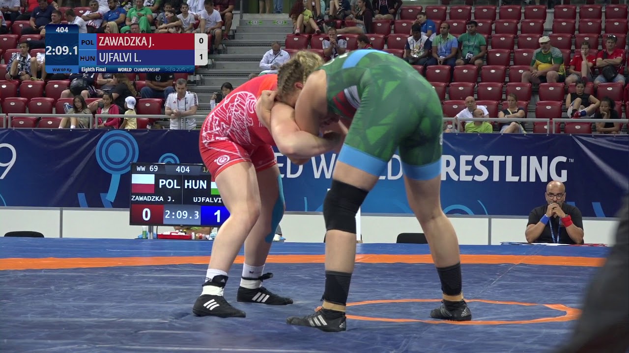 1/8 WW - 69 kg: J. ZAWADZKA (POL) v. L. UJFALVI (HUN)
