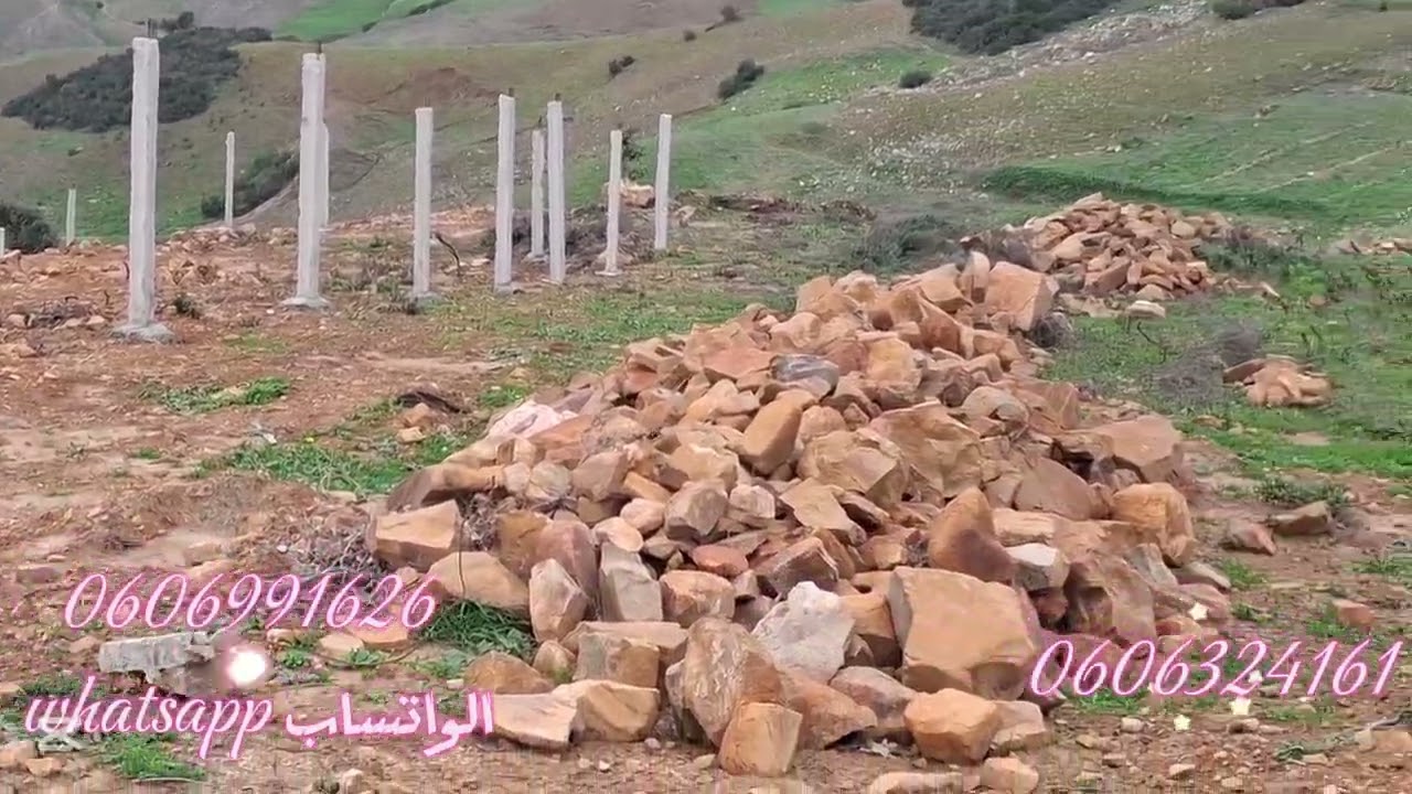 قطعة ارضيه 4000متر ملكية قابلة لتقطيع واصلا الماء والضوء والطريق في ملوسة نواحي طنجة 