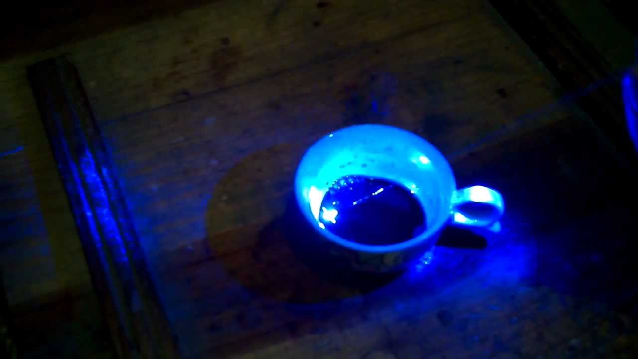 2000mW(2W) blue laser 445nm boils coffee instantly (micro explosions)
