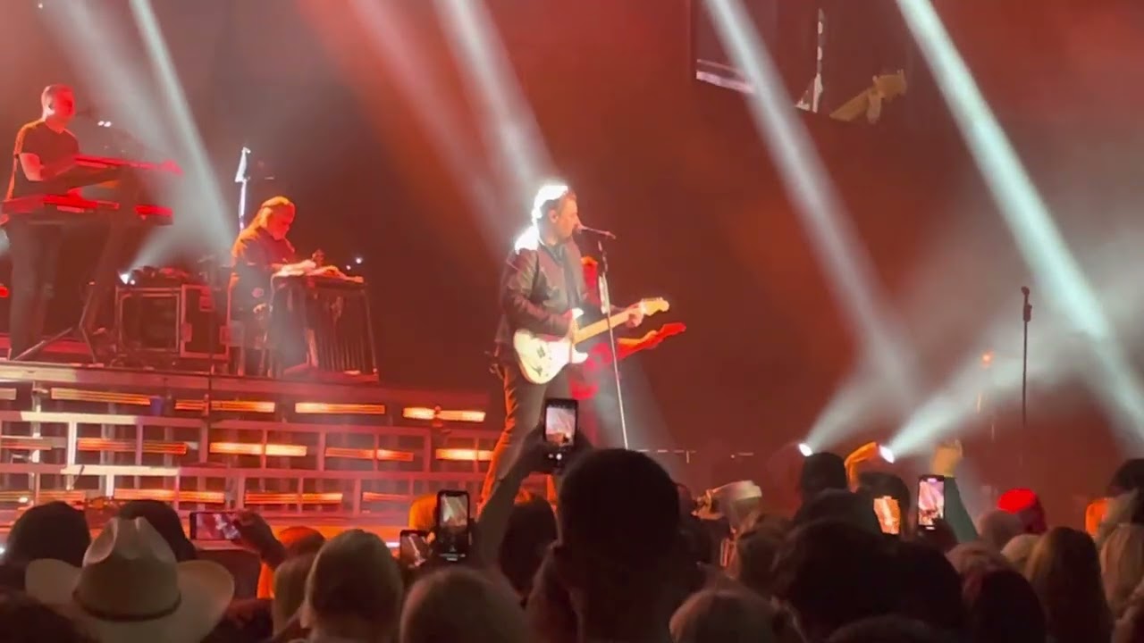 Chris Young - One Of Them Nights (Live) - Mohegan Sun Arena, Uncasville, CT - 1/28/23