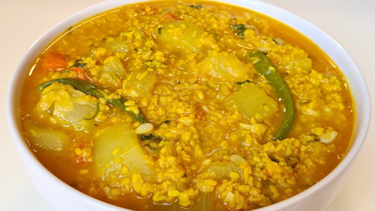 মুগ ডাল দিয়ে চাল কুমড়া রান্নার রেসিপি | জালি কুমড়া রেসিপি | chal kumra recipe by saida