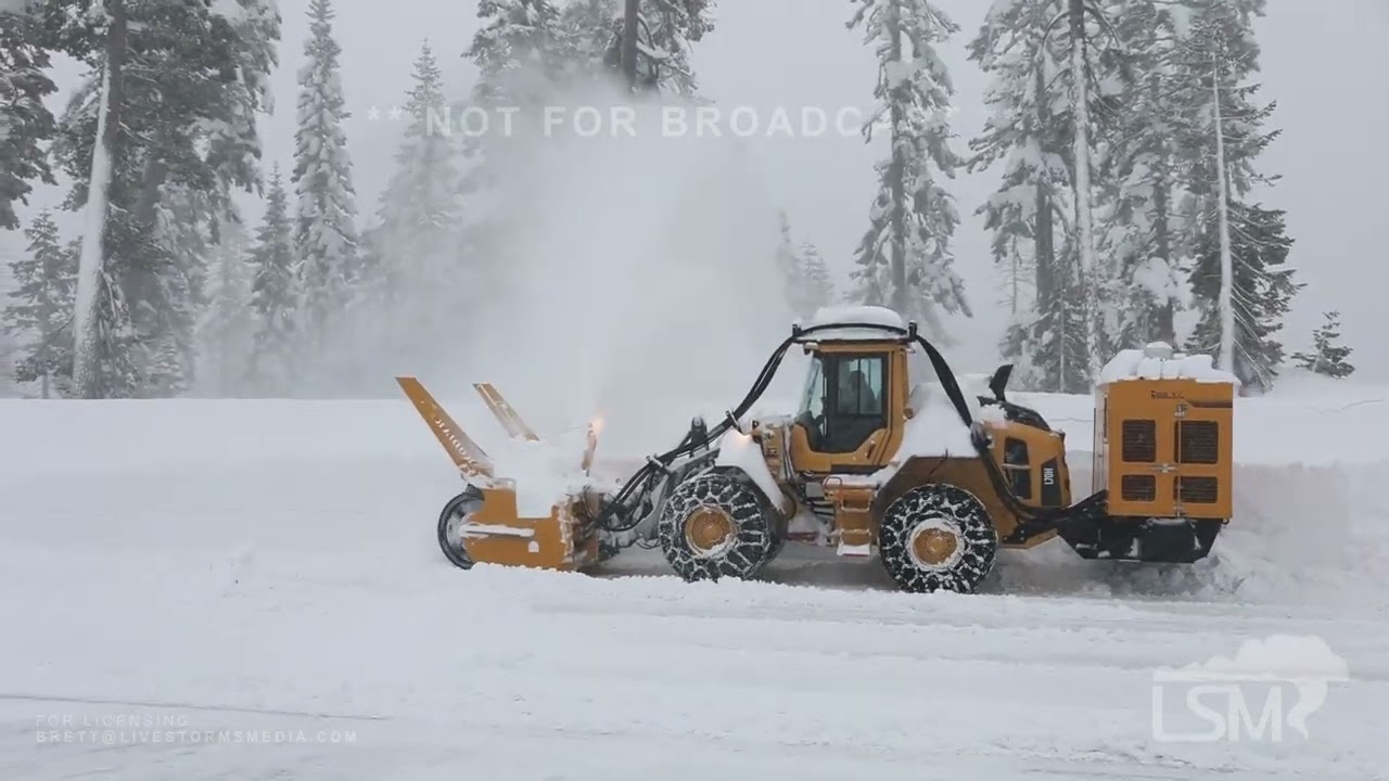 12-10-2022 Lassen Volcanic National Park, CA - Massive Winter Storm Drops Feet of Snow in NorCal