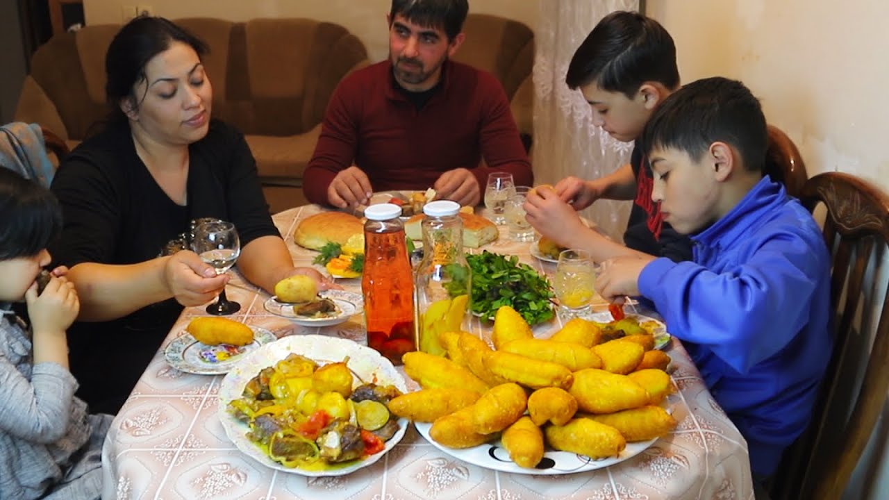Узбекская Думляма из Говядины + Пончики с Разными начинками | Сельская жизнь молодой семьи