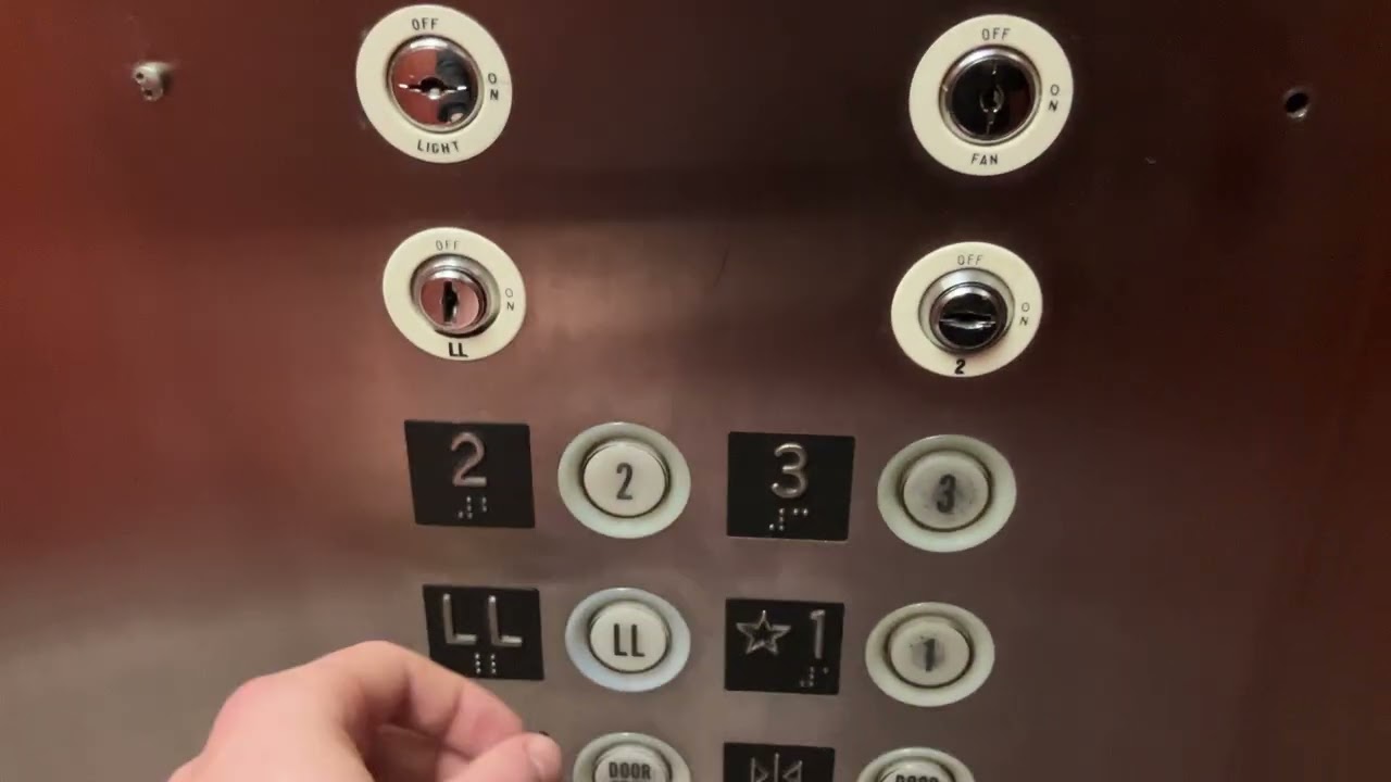 1980s Kencor/Armor Hydraulic Elevator @ 15 W Gay St, West Chester PA