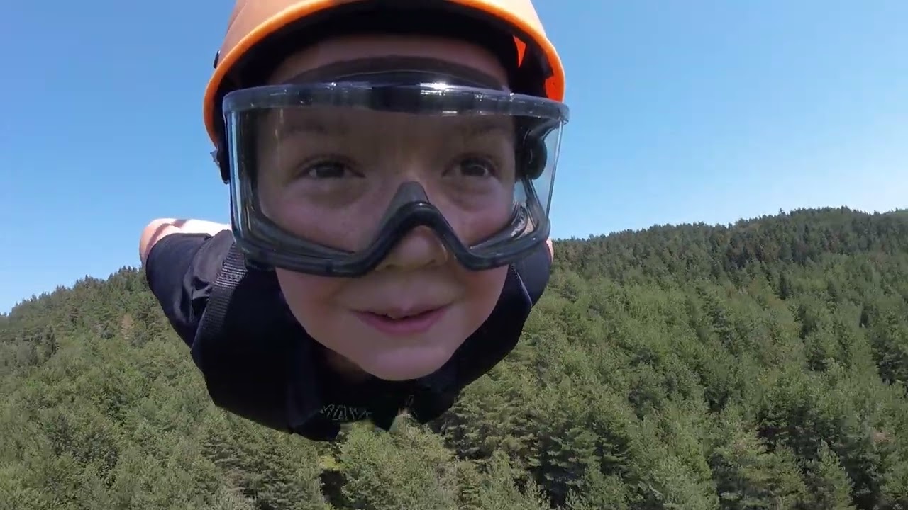 Zipline Pazi Medo ~2km ~80m  ~120km/h 2022