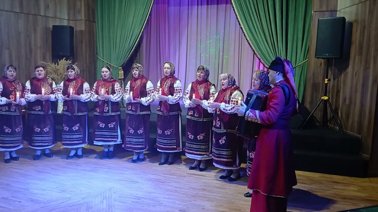 Тепло української пісні: «Берегині» на сцені фестивалю «Різдвяне диво»