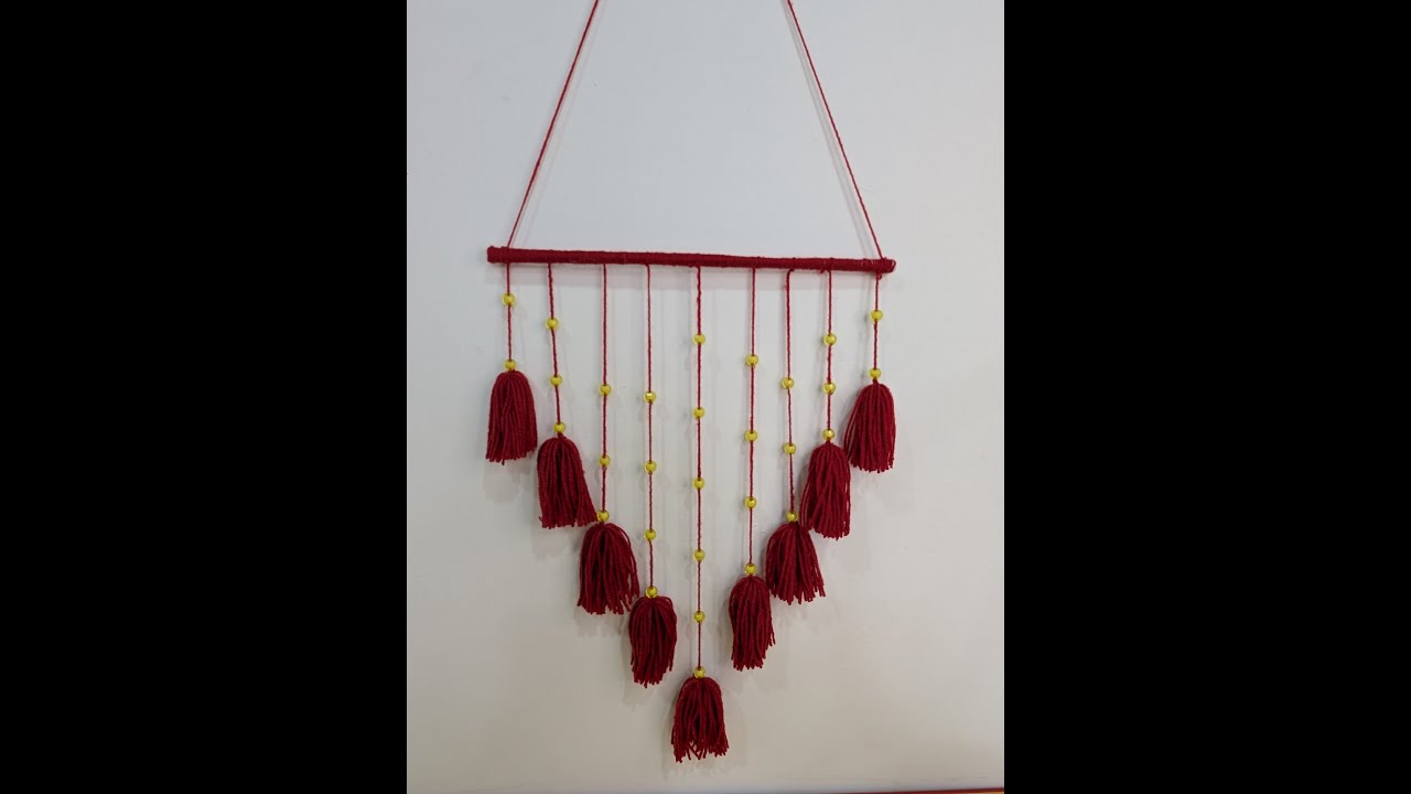 Beautiful Red & Yellow Woolen Wall Hanging Tutorial ✨🏫