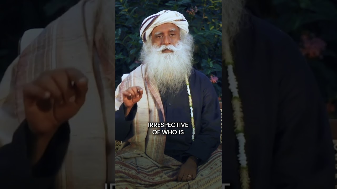 Sadhguru&rsquo;s BOLD Message to PM Modi & Opposition! 🇮🇳 #sadhguru #shorts