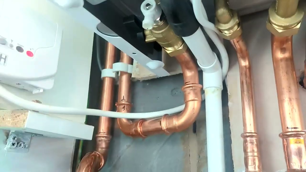 Как снизить давление в системе отопления с помощью котла Baxi или основного котла