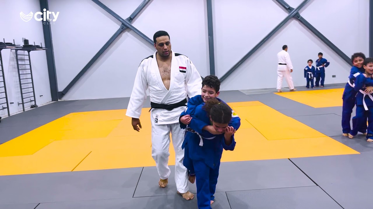 أنك تتعلم لعبة الجودو 🥋 من أبطال ومدربين أوليمبيين دا أكيد تدريب مميز..