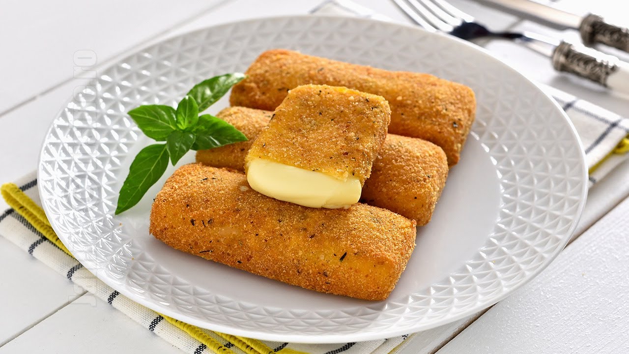 Cascaval pane cu ierburi aromatice / Breaded Fried Cheese (CC Eng Sub) | JamilaCuisine