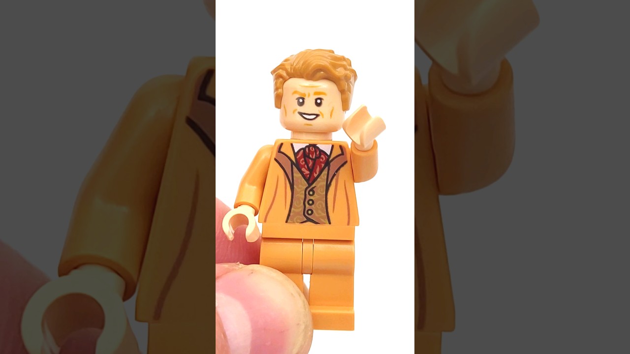 LEGO Collectable Minifigure HP309 Professor Gilderoy Lockhart #lego #minifigure #harrypotter