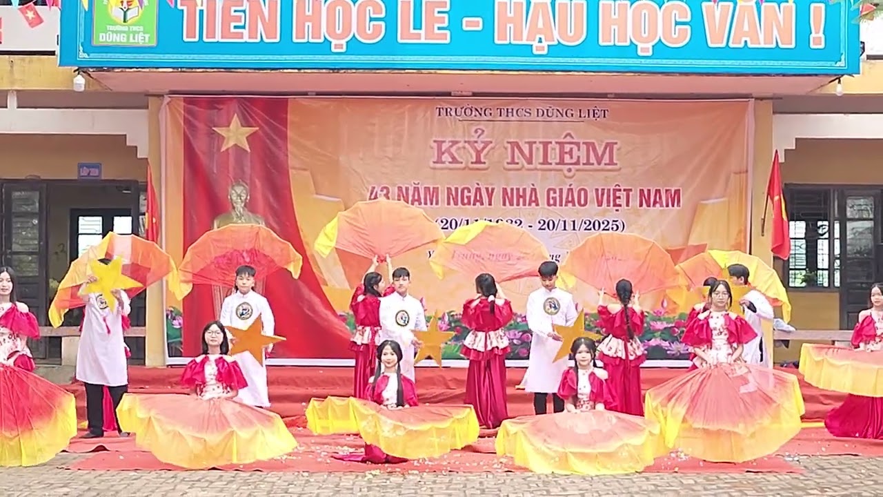 Lớp 9a1 - Văn nghệ chào mừng 20/11/2025