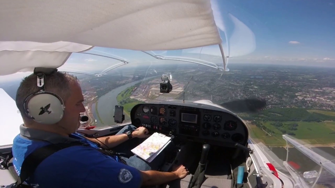 HK36 Dimona VFR Flight Essen Mülheim -  Landung Grefrath  zum Flugplatzfest