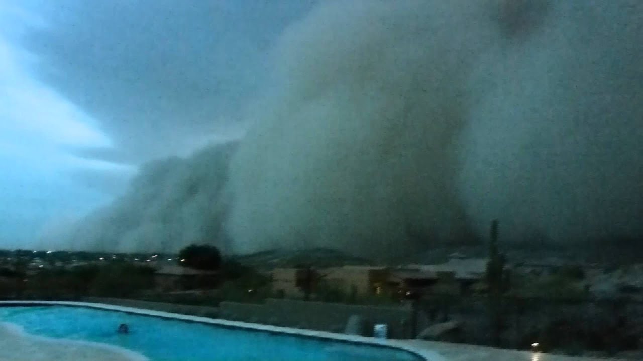 Phoenix Dust Storm 7/5/2011 from south mountain