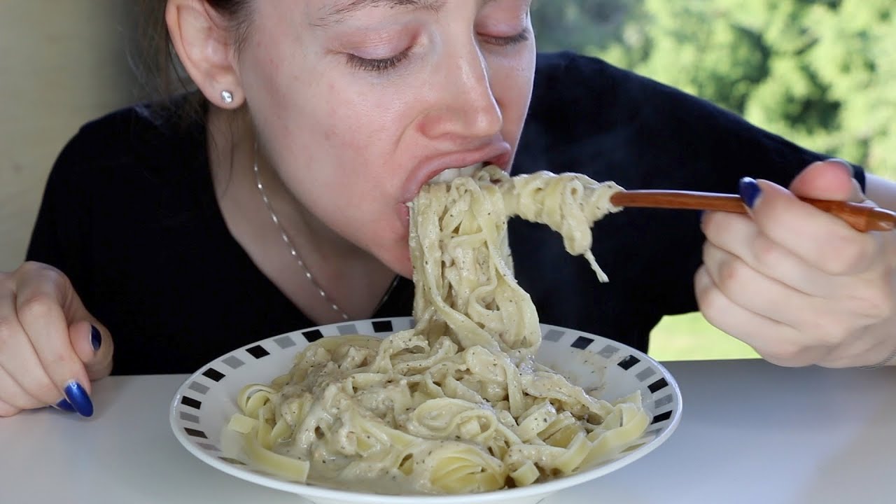 ASMR EATING SOUNDS | Pasta With Cheese Sauce | Mukbang (No Talking)