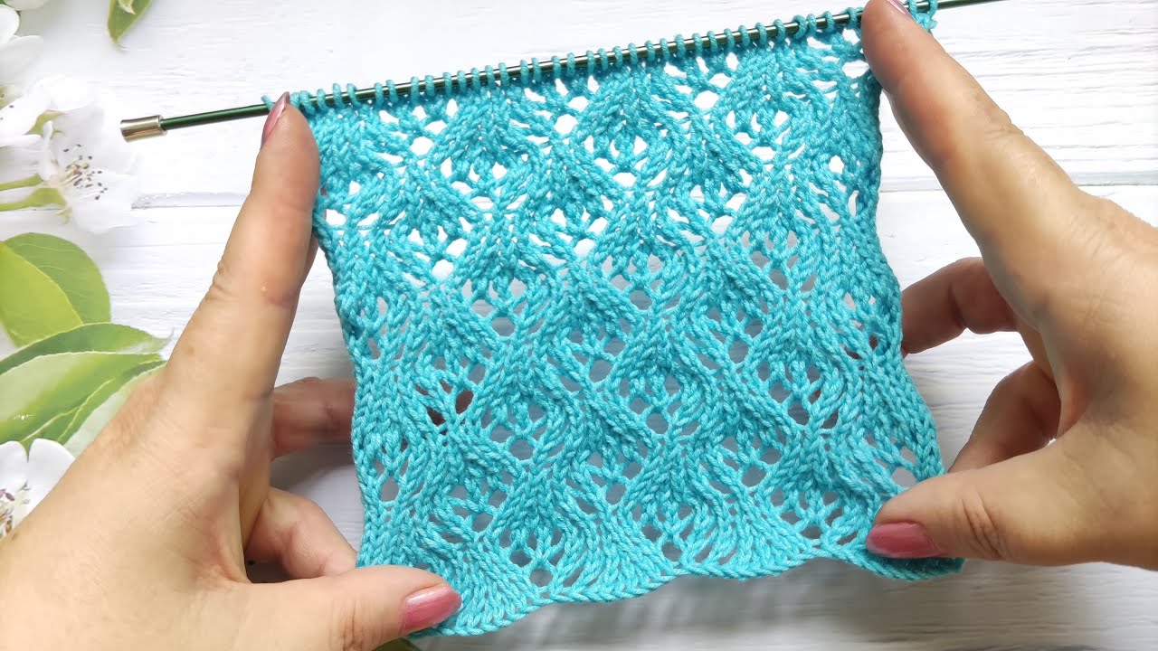 Lace Leaves Knit Stitch | Ajour-Blattmuster stricken | Punto Hojas Caladas | Punto Foglie Traforate