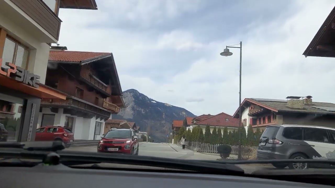 Autofahrt, Reith im Alpbachtal, Tirol, Austria