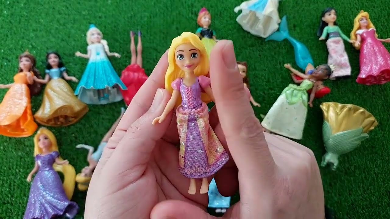 Disney Princess Doll Makeover ~ DIY Miniature Ideas for Barbie - Wig, Dress, Faceup, andMore! DIY