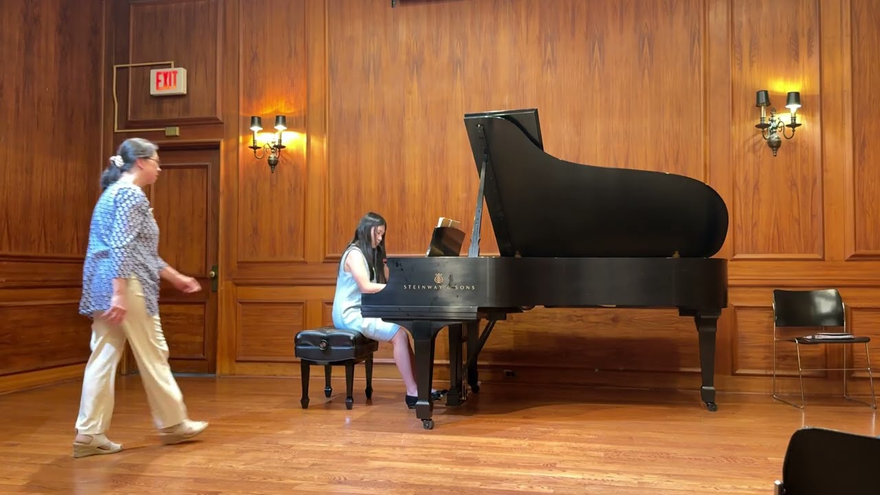 Clair de Lune4 4 2025