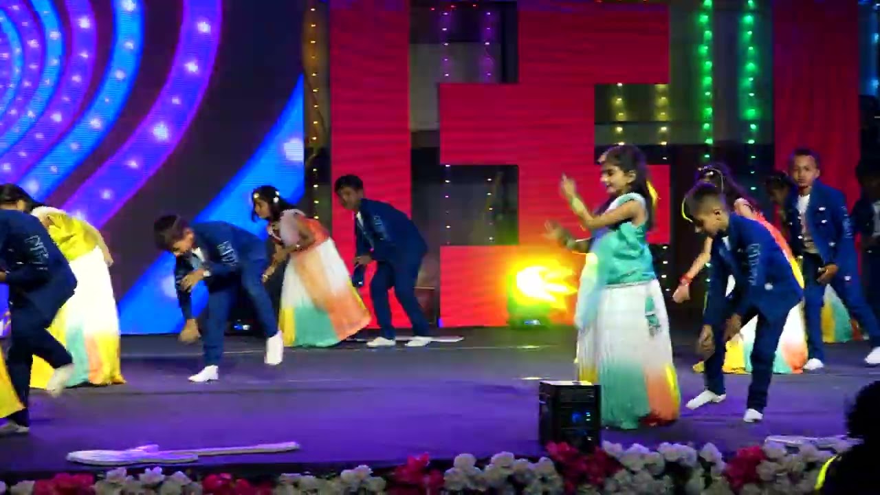 2nd Standard Children's Dance performance # Remix#