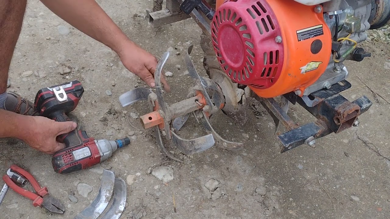 schimbarea cuțite freză spre interior motocultor Ruris