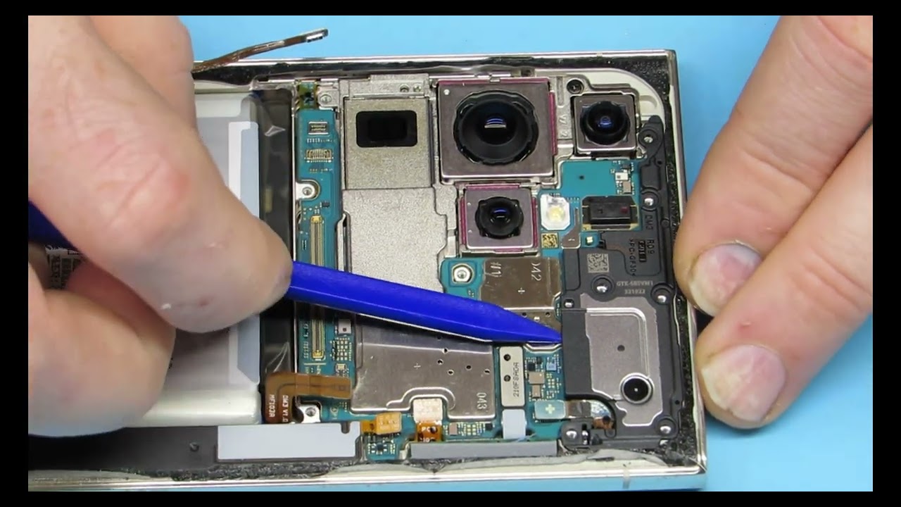 How to Fix a Broken Samsung Galaxy S23 Screen
