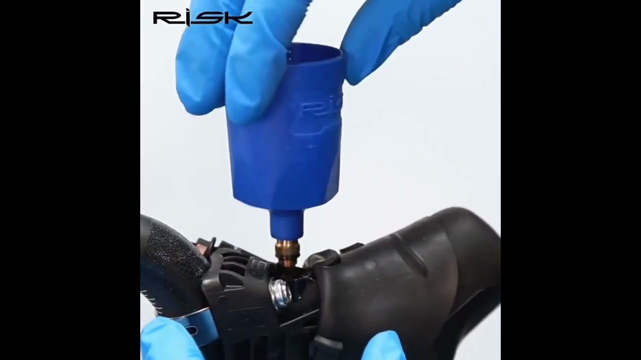 Tuto Bikeflow | Utilisation des outils RISK pour piston de frein &agrave; disque hydraulique #bikelife