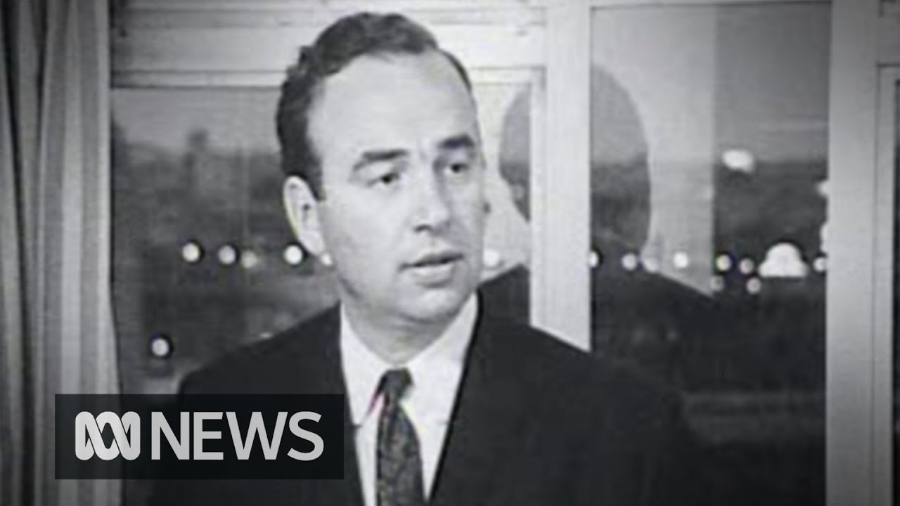 Rupert Murdoch on media monopolies (1967) | ABC News