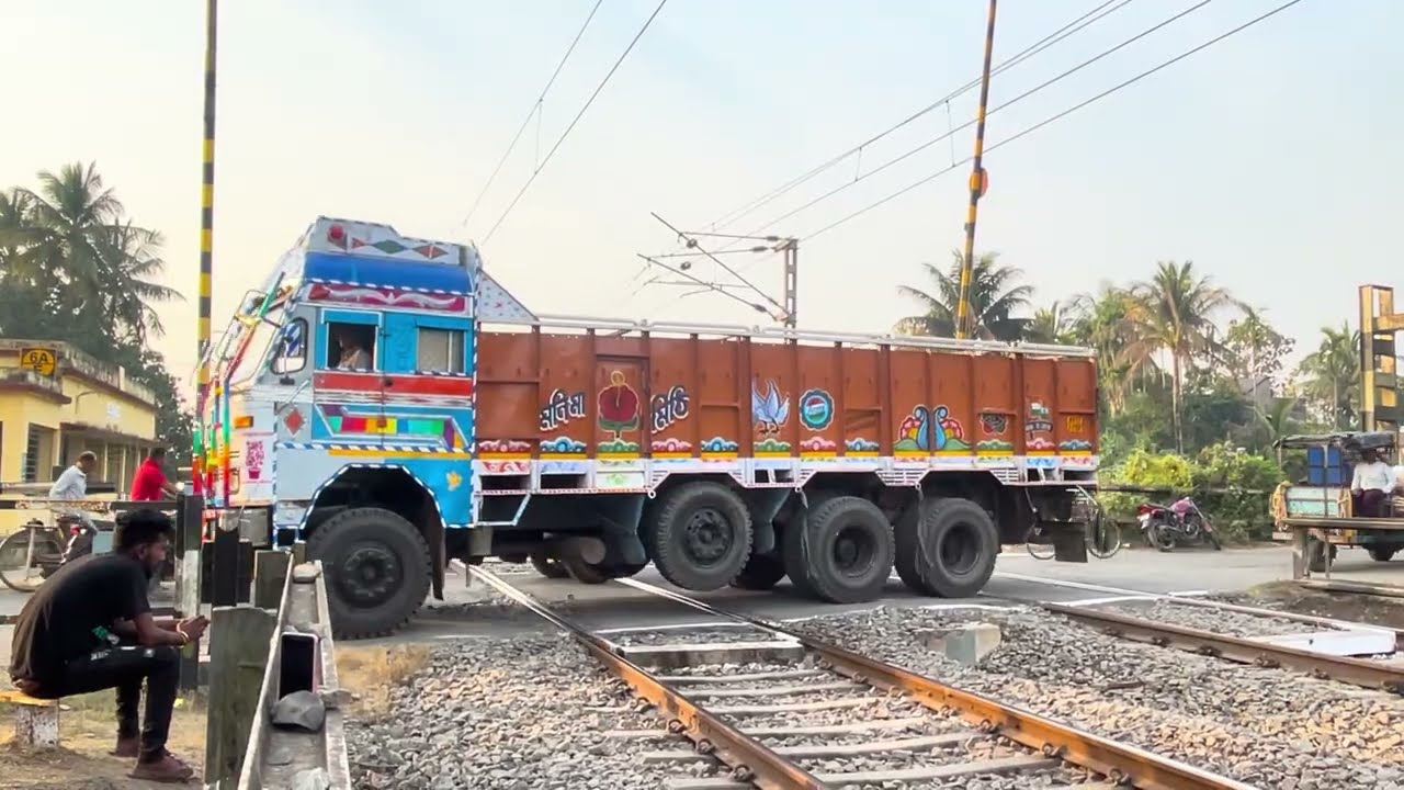 Dangerous Speed Teesta Torsa Express Furious and Aggressive Moving Throughout at Railgate 