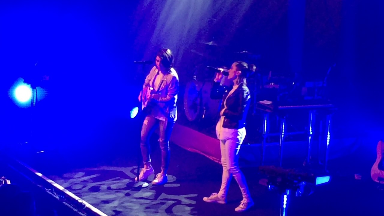 Tegan and Sara - The Con singalong because Tegan's lost her voice