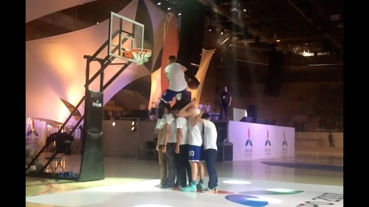 HOTC Dunk Show in Kazakhstan! Dunk over the car! Double up over 5!