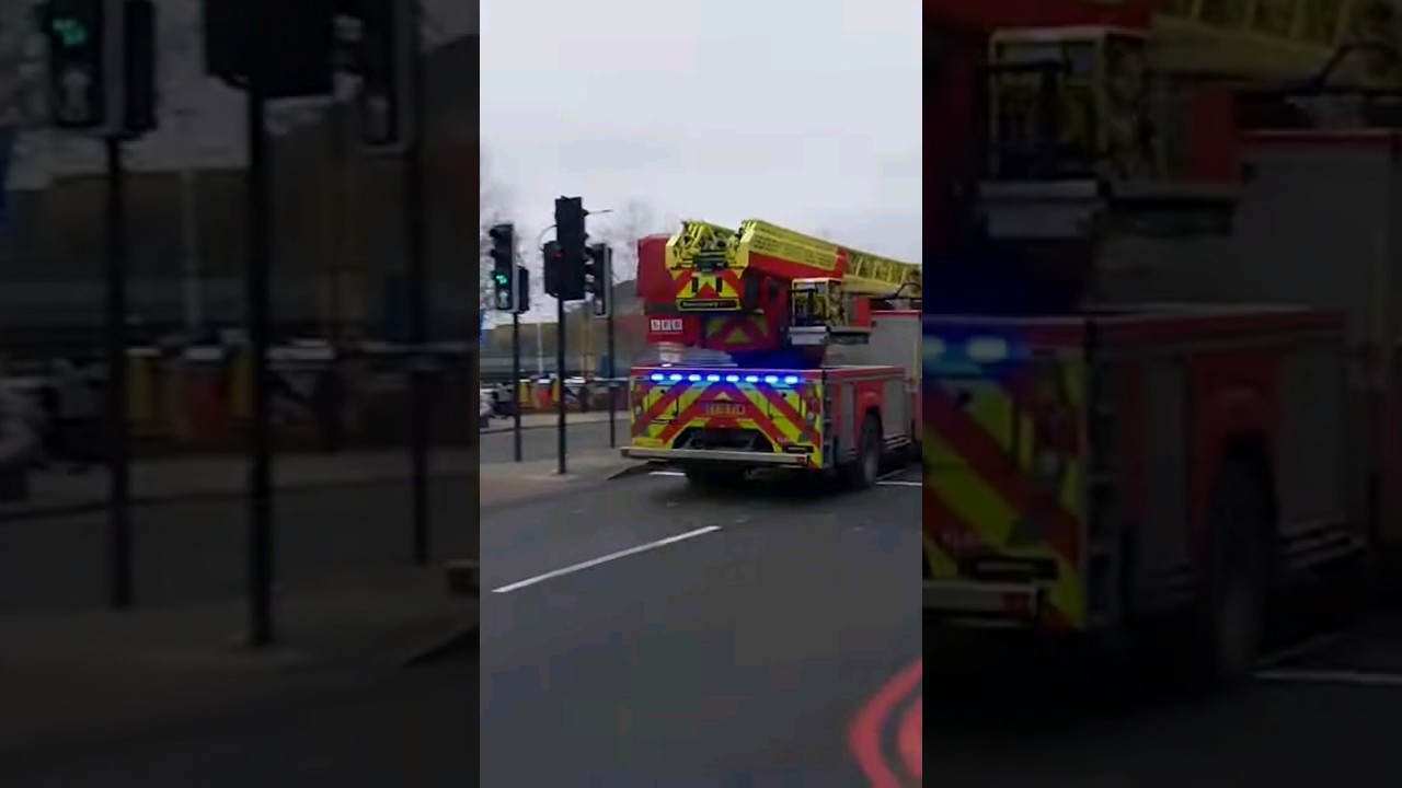 London Fire Brigade Scania Turntable Ladder responding Old Kent Road