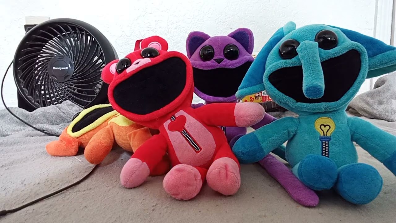 Happy new years (critter video)