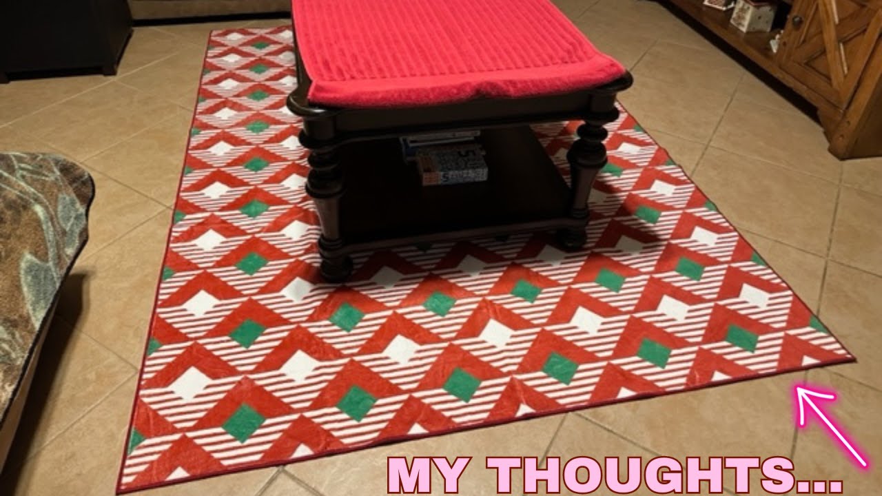 HUGEAR Christmas Rug,5x7 Machine Washable Area Rugs,Non-Slip Indoor Door Mat,Checkered Rug Review