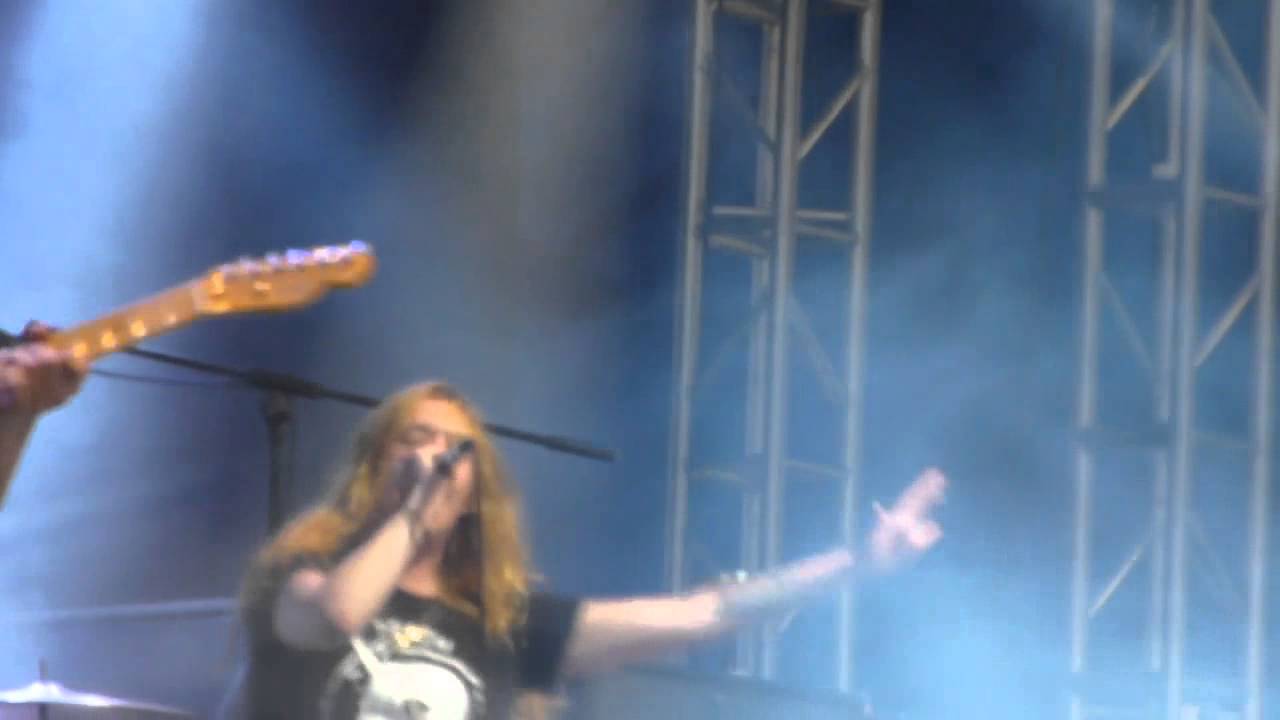 Marmozets - Captivate You (HD) - Reading Festival 2014 - 23.08.14