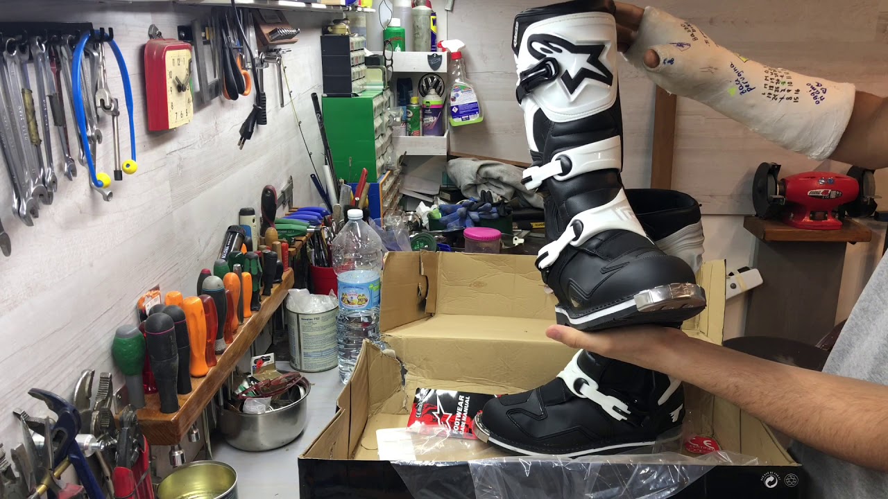 Unboxing Alpinestars Tech 1 Boots