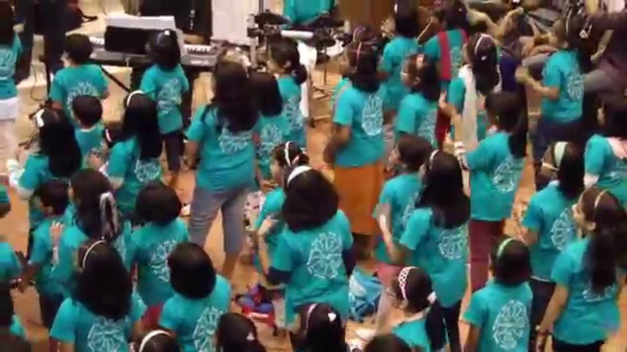 St Thomas CSI church doha vbs 2013: TELL THE WORLD