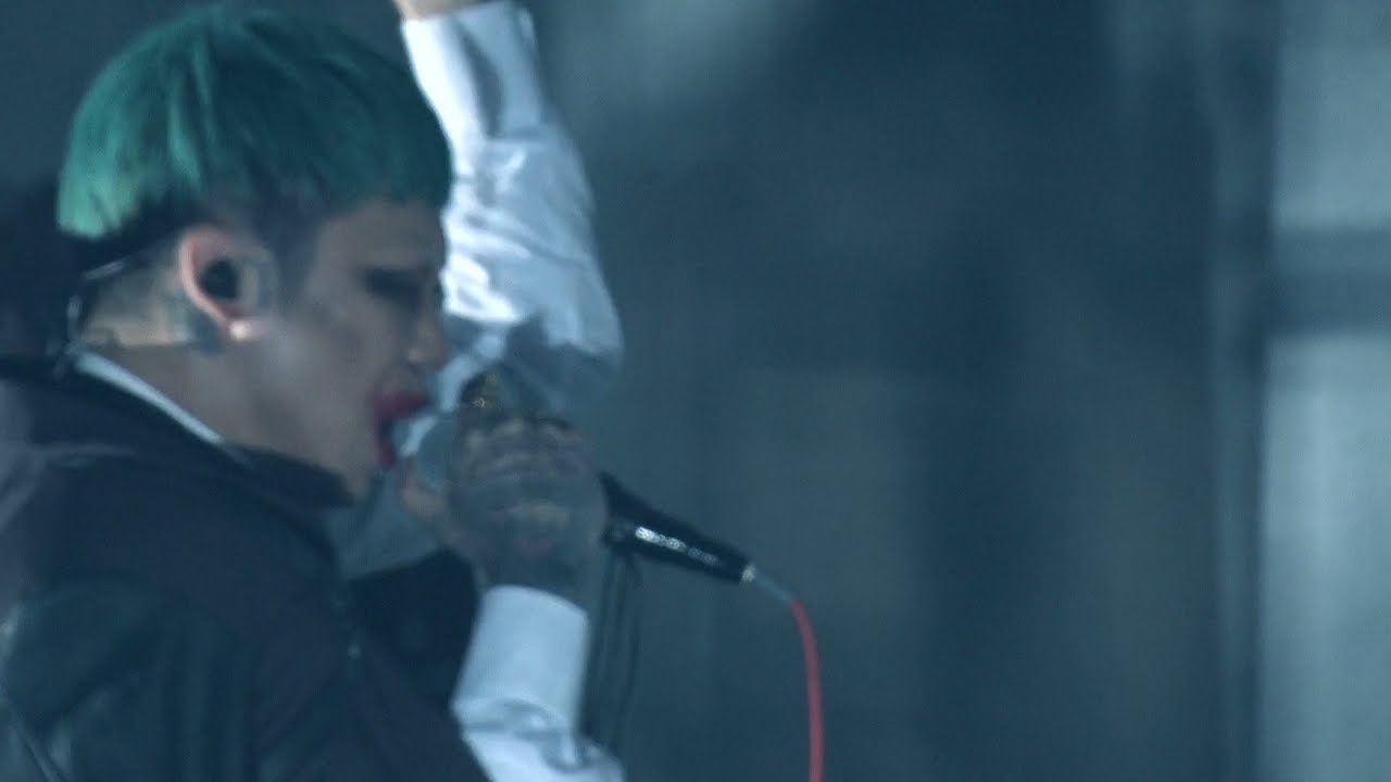DIR EN GREY - Deity [LIVE HD]